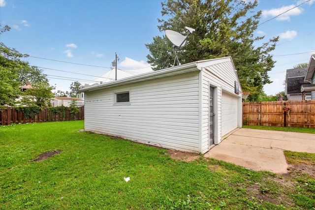 1513 MORROW STREET, Green Bay, WI 54302