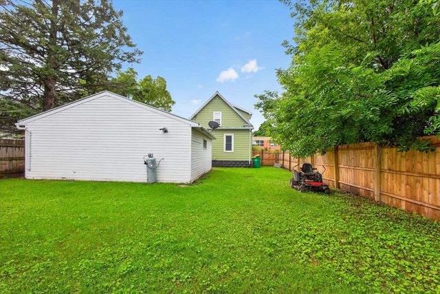 1513 MORROW STREET, Green Bay, WI 54302