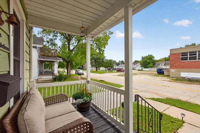 1513 MORROW STREET, Green Bay, WI 54302