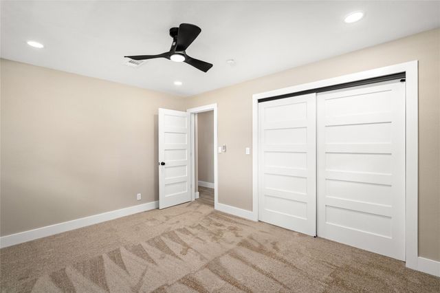 1513 S Lee Street, Alvin, TX 77511