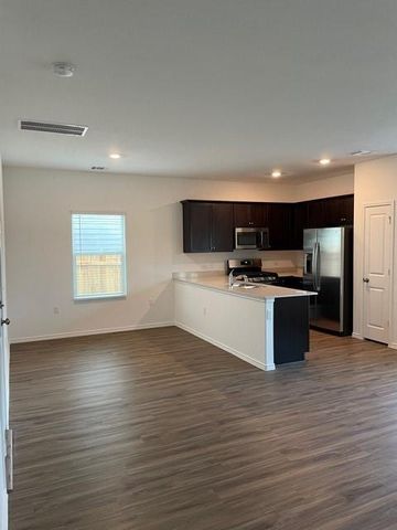 10925 Hammond ST, Austin, TX 78747