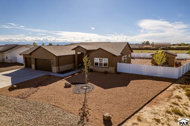787 N Edgewater Dr, Pueblo West, CO 81007