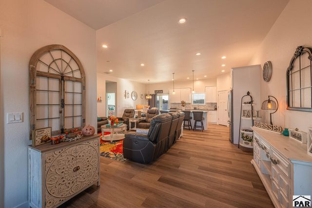 787 N Edgewater Dr, Pueblo West, CO 81007