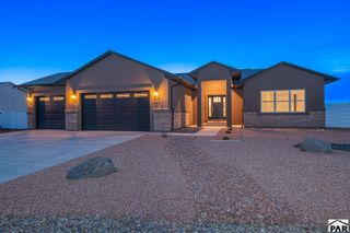 787 N Edgewater Dr, Pueblo West, CO 81007