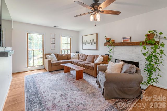 12328 Sandringham Place, Charlotte, NC 28262