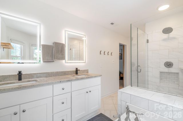 12328 Sandringham Place, Charlotte, NC 28262