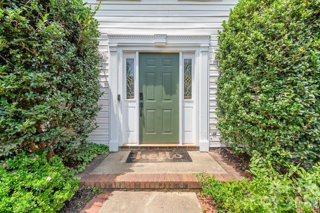 12328 Sandringham Place, Charlotte, NC 28262