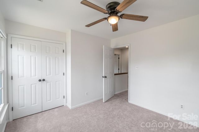 12328 Sandringham Place, Charlotte, NC 28262