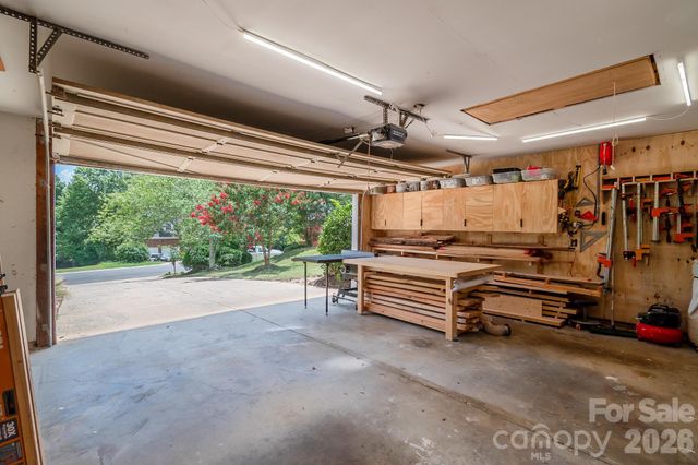 12328 Sandringham Place, Charlotte, NC 28262