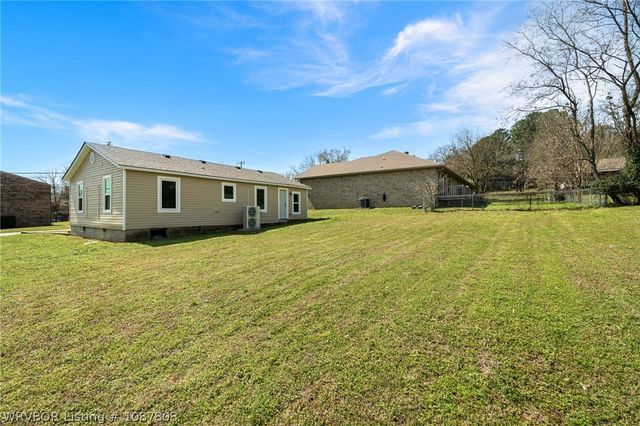 205 Prospect Avenue, Van Buren, AR 72956