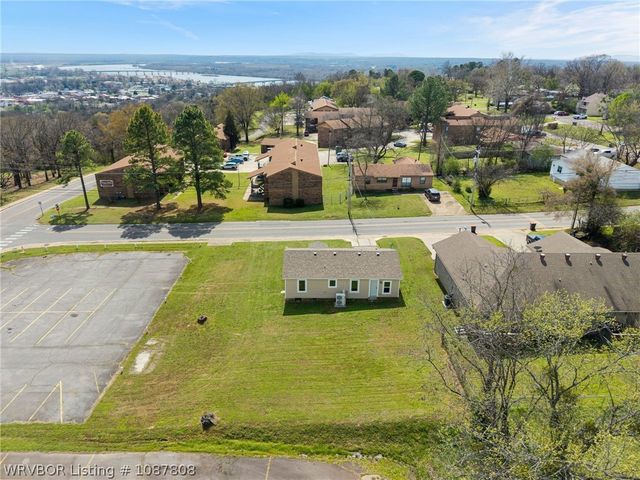 205 Prospect Avenue, Van Buren, AR 72956