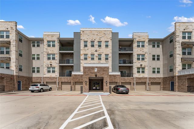 6804 Westview Drive 3103, Houston, TX 77055