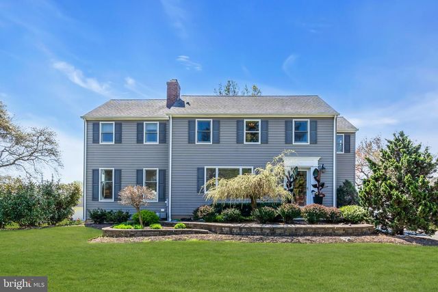 10 WOOSAMONSA RD, Pennington, NJ 08534