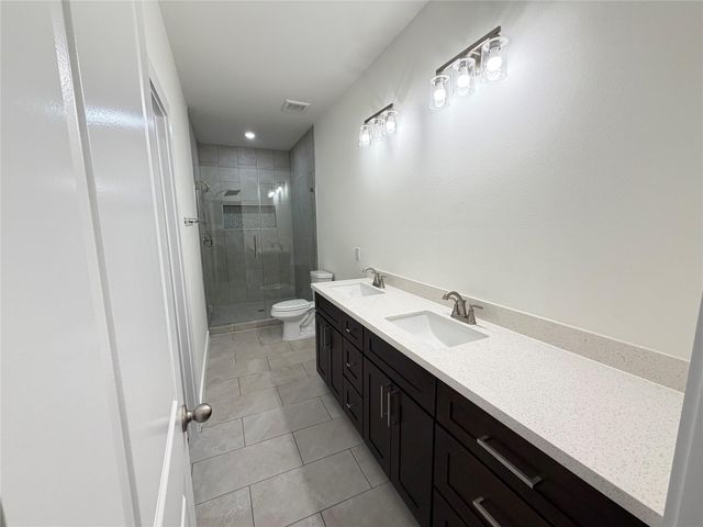 527 Autumn Lane, Livingston, TX 77351