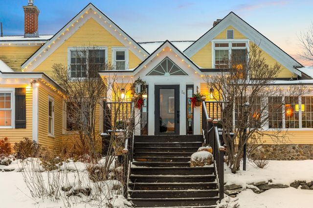 54 Red Clover Lane, Mendon, VT 05701