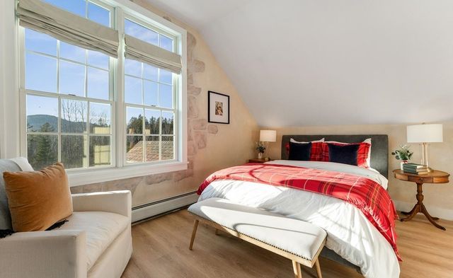 54 Red Clover Lane, Mendon, VT 05701