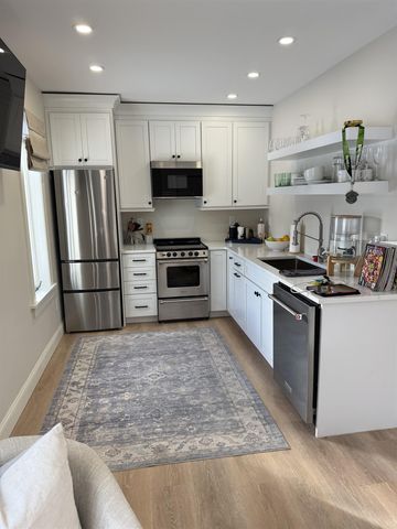 54 Red Clover Lane, Mendon, VT 05701