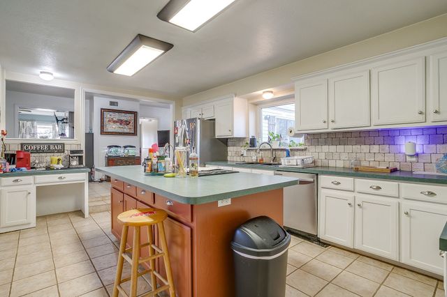 6549 Meinen Lake Road, Grandview, TX 76050