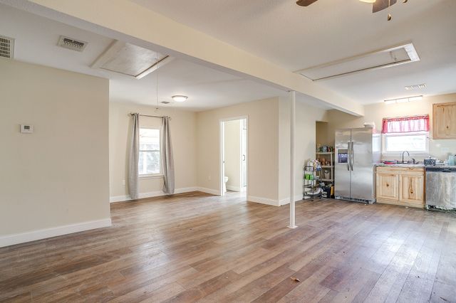 6549 Meinen Lake Road, Grandview, TX 76050