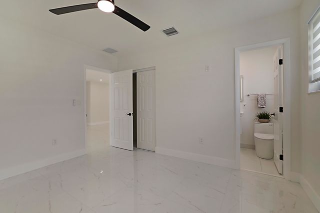 421 FONTANA Drive, Palm Springs, FL 33461