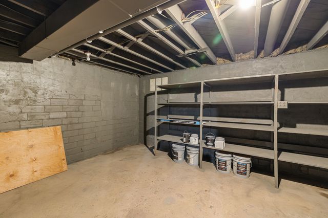 616 S Kennedy Avenue, Madrid, IA 50156