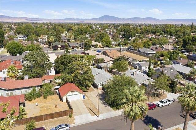 524 B Street, Bakersfield, CA 93304