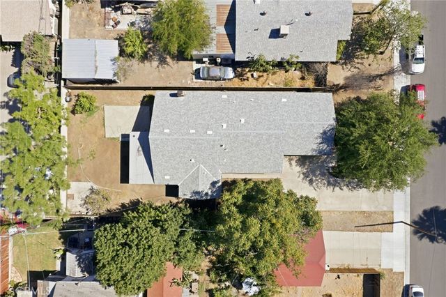 524 B Street, Bakersfield, CA 93304