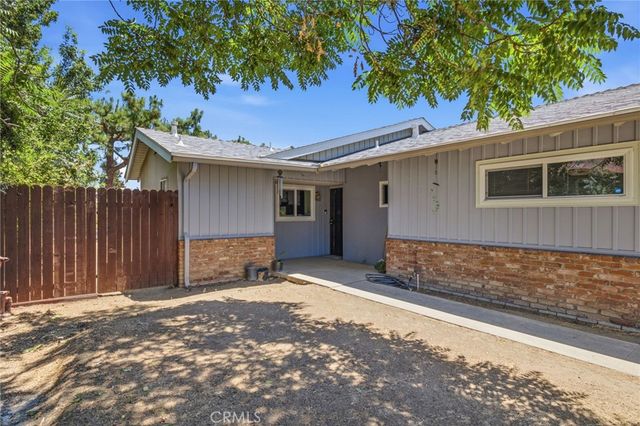 524 B Street, Bakersfield, CA 93304