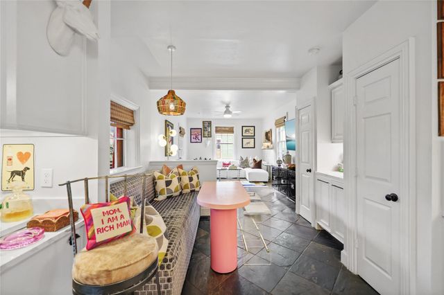 1305 Postoffice, Galveston, TX 77550