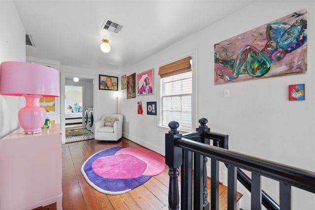 1305 Postoffice, Galveston, TX 77550