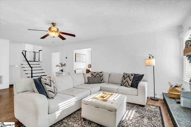 614 Gray Fox Square, Taylors, SC 29687