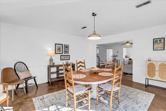 614 Gray Fox Square, Taylors, SC 29687