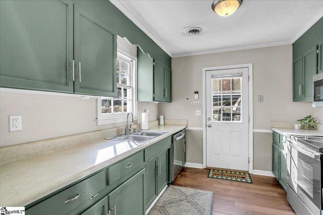 614 Gray Fox Square, Taylors, SC 29687