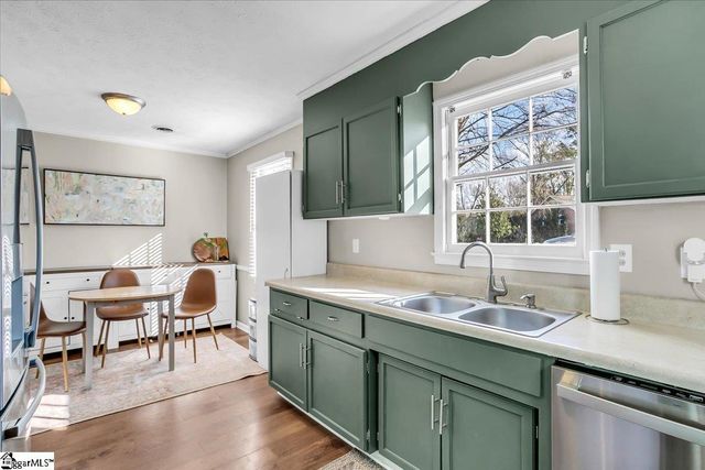 614 Gray Fox Square, Taylors, SC 29687