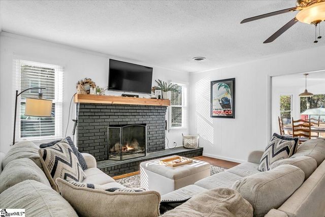 614 Gray Fox Square, Taylors, SC 29687