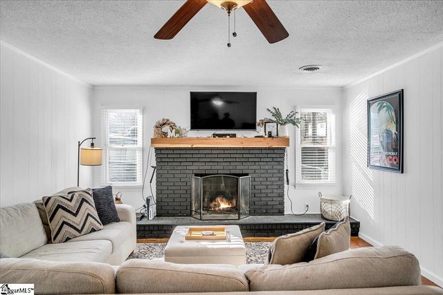 614 Gray Fox Square, Taylors, SC 29687