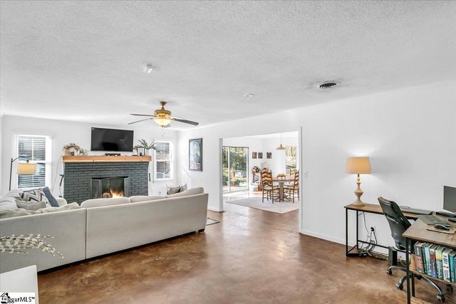 614 Gray Fox Square, Taylors, SC 29687