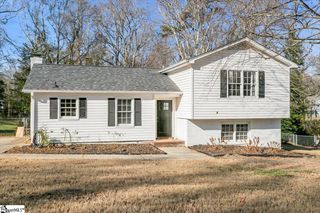 614 Gray Fox Square, Taylors, SC 29687