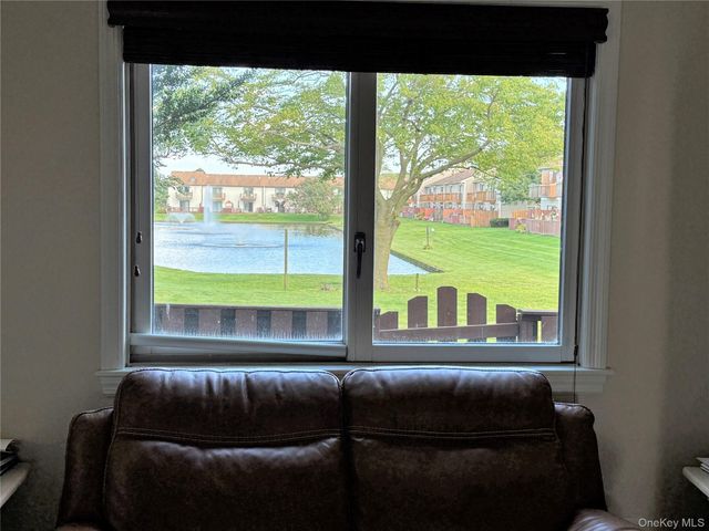 100 Daly Boulevard 2713, Oceanside, NY 11572