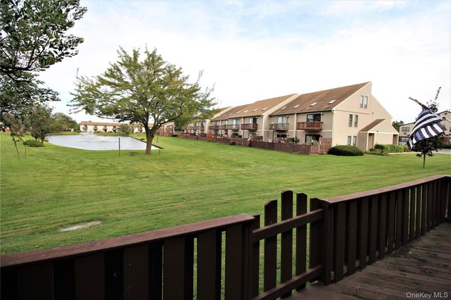 100 Daly Boulevard 2713, Oceanside, NY 11572