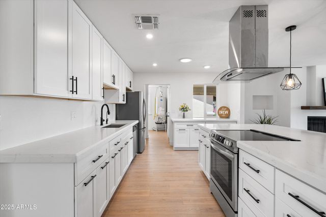 11220 N 109TH Avenue, Sun City, AZ 85351