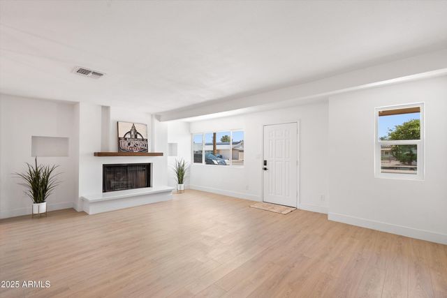 11220 N 109TH Avenue, Sun City, AZ 85351