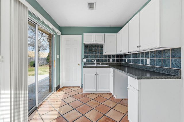 2400 Vestavia Ridge LN, Cedar Park, TX 78613