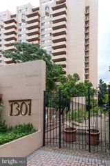 1301 N COURTHOUSE RD #611, Arlington, VA 22201