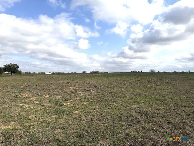 000 Old Kelley Road, Lockhart, TX 78644