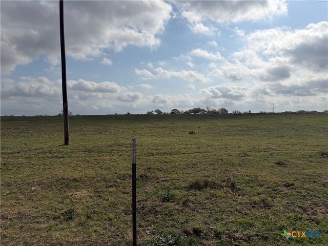 000 Old Kelley Road, Lockhart, TX 78644