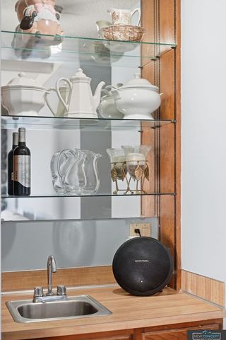 700 N 86th Street, Lincoln, NE 68505