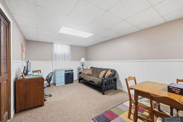 700 N 86th Street, Lincoln, NE 68505