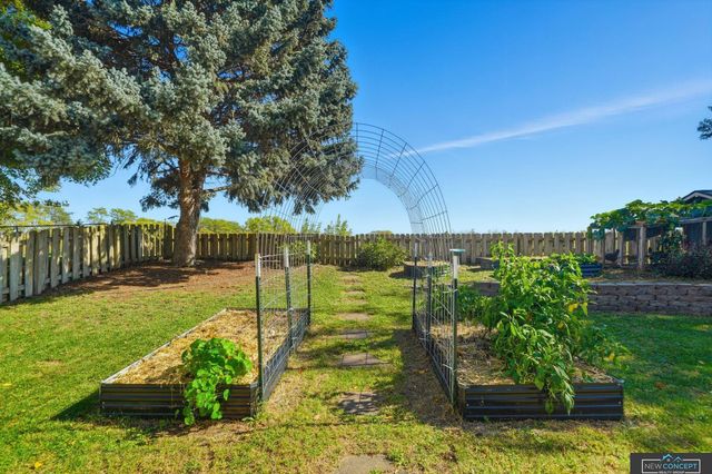 700 N 86th Street, Lincoln, NE 68505