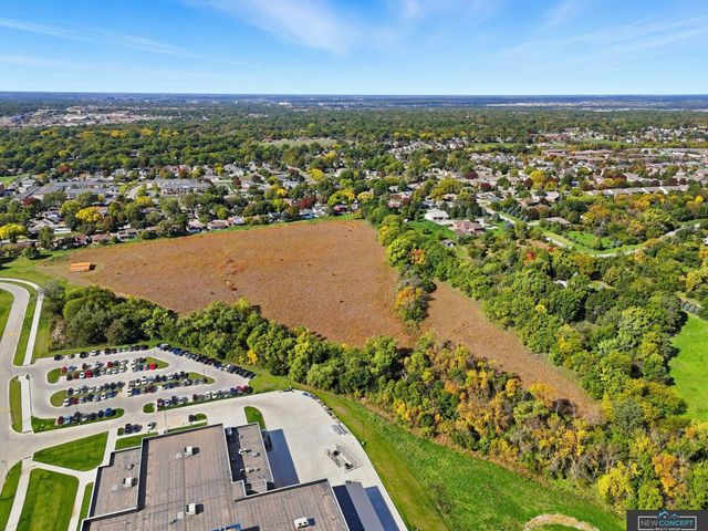 700 N 86th Street, Lincoln, NE 68505